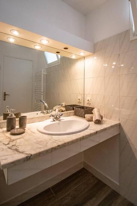 Les Quatre Loges N°1 Daire Aix-en-Provence Dış mekan fotoğraf